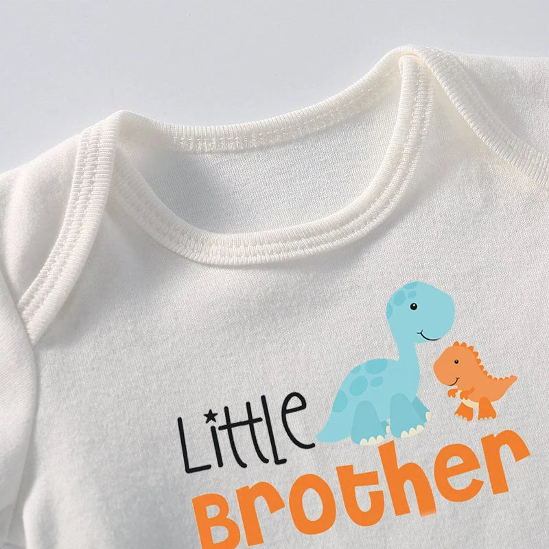 Body Bebé Unisex "Mom + Dad = Me" (Varios Colores)
